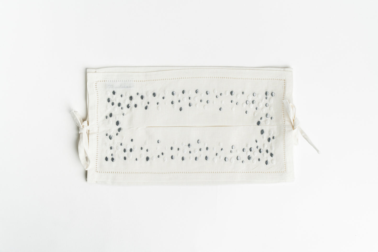 Polka Array Tissue Cover