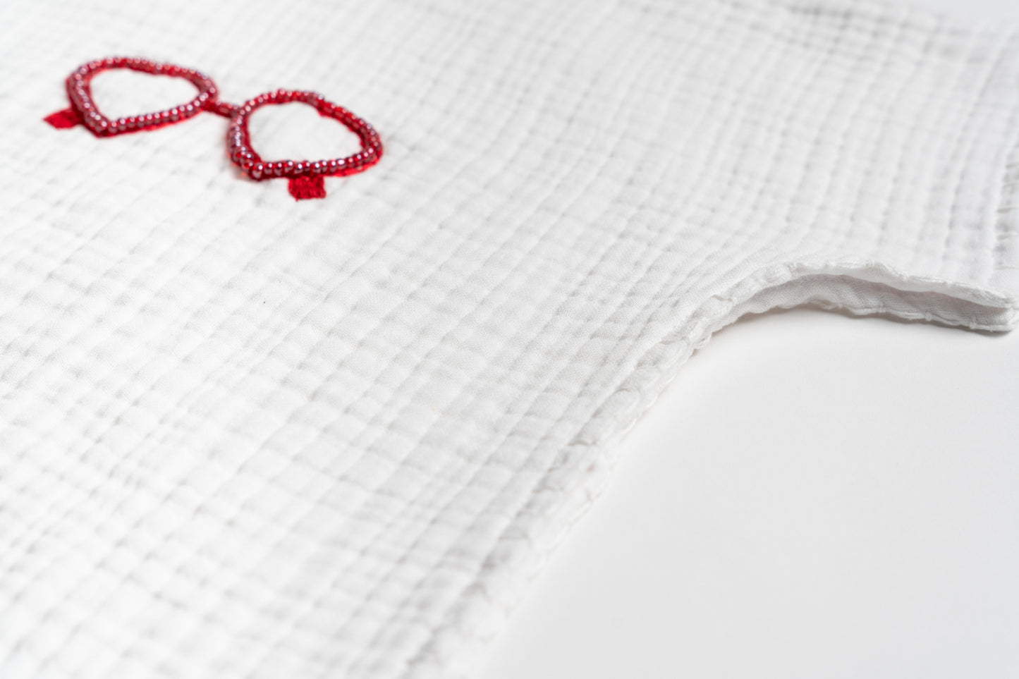 غطاء شاطئ من القماش الموسلين