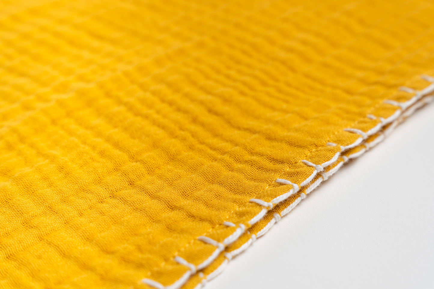 غطاء شاطئ من القماش الموسلين