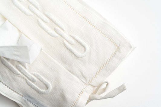 Infinity Chains Tissue Cover