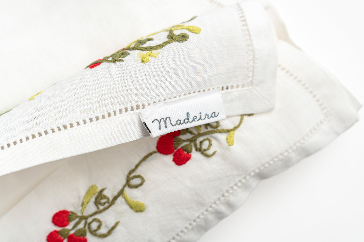 Provençal Tissue Cover