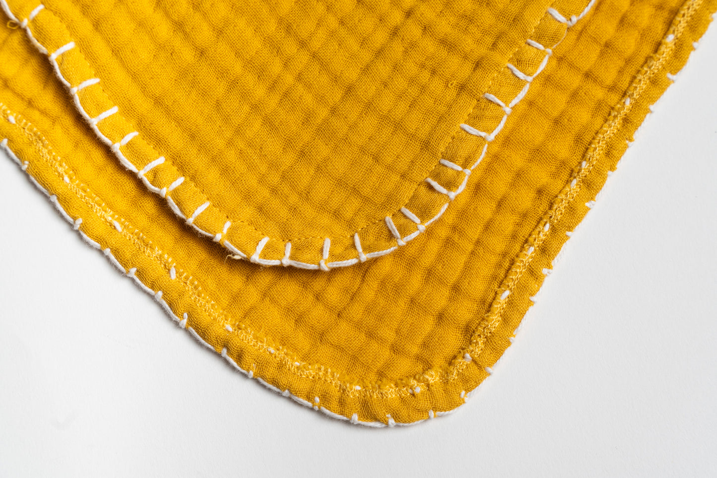 غطاء شاطئ من القماش الموسلين