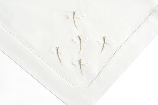 همسة طائرة التنين