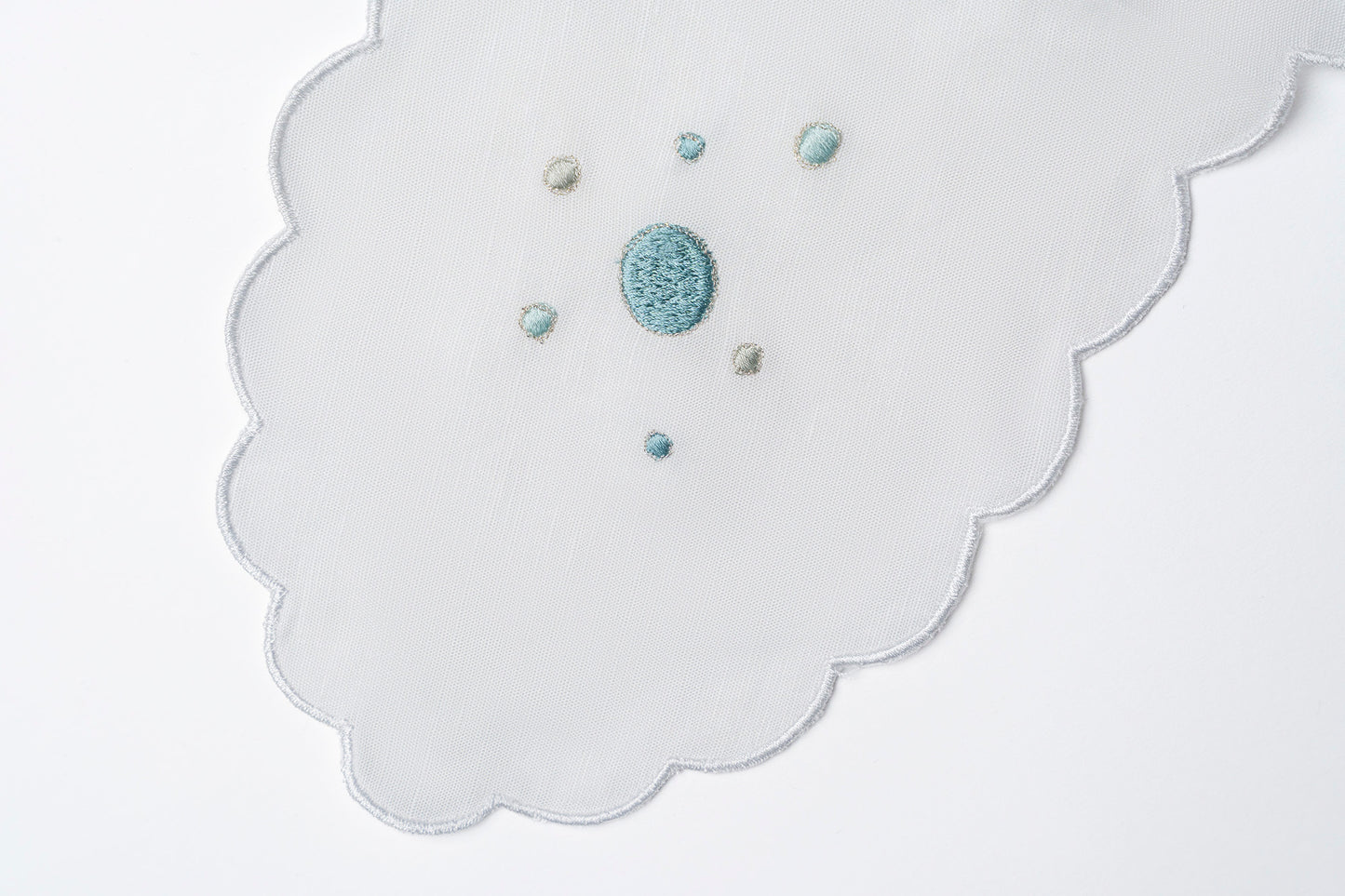 Pearl Table Linen Set