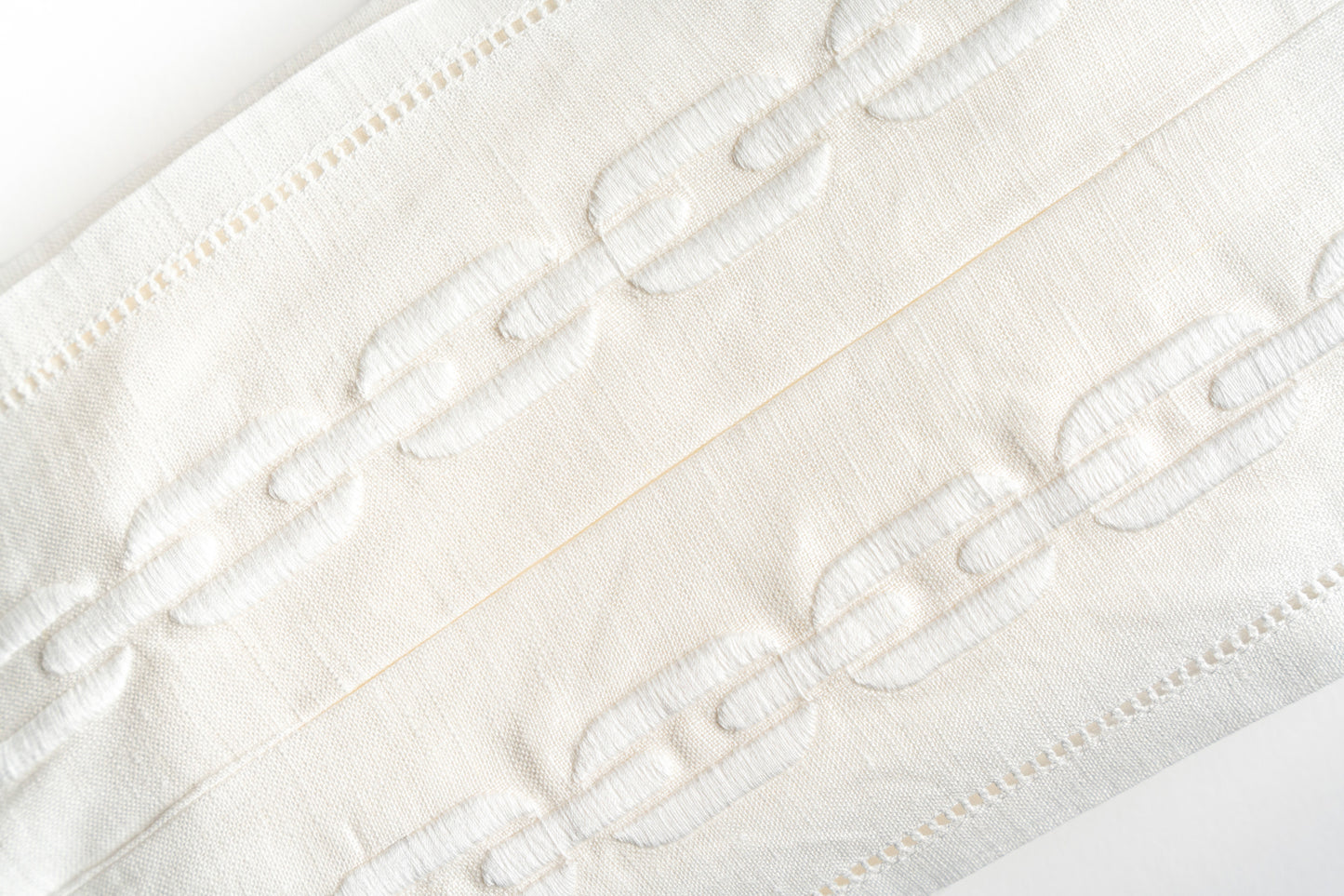 Infinity Chains Tissue Cover