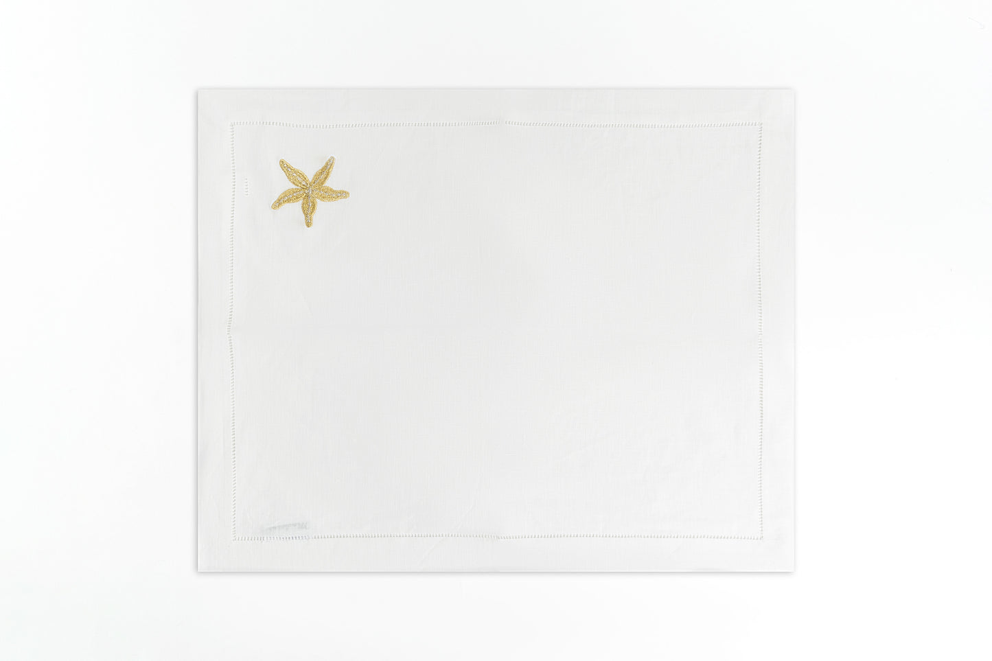 نجمة البحر الذهبية