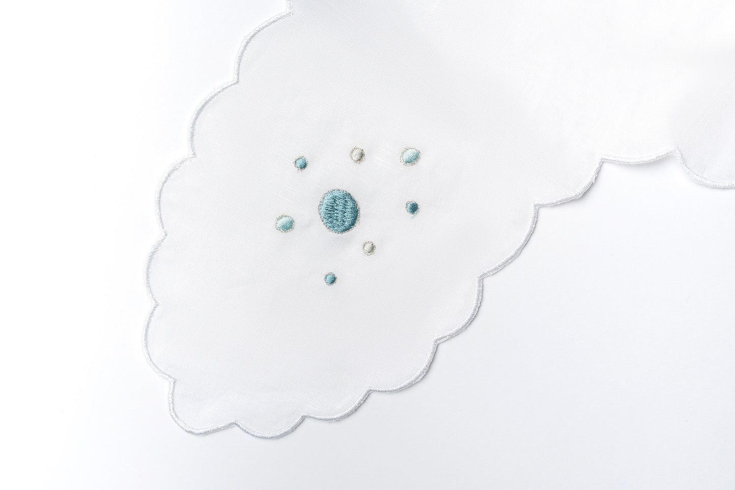 Pearl Table Linen Set