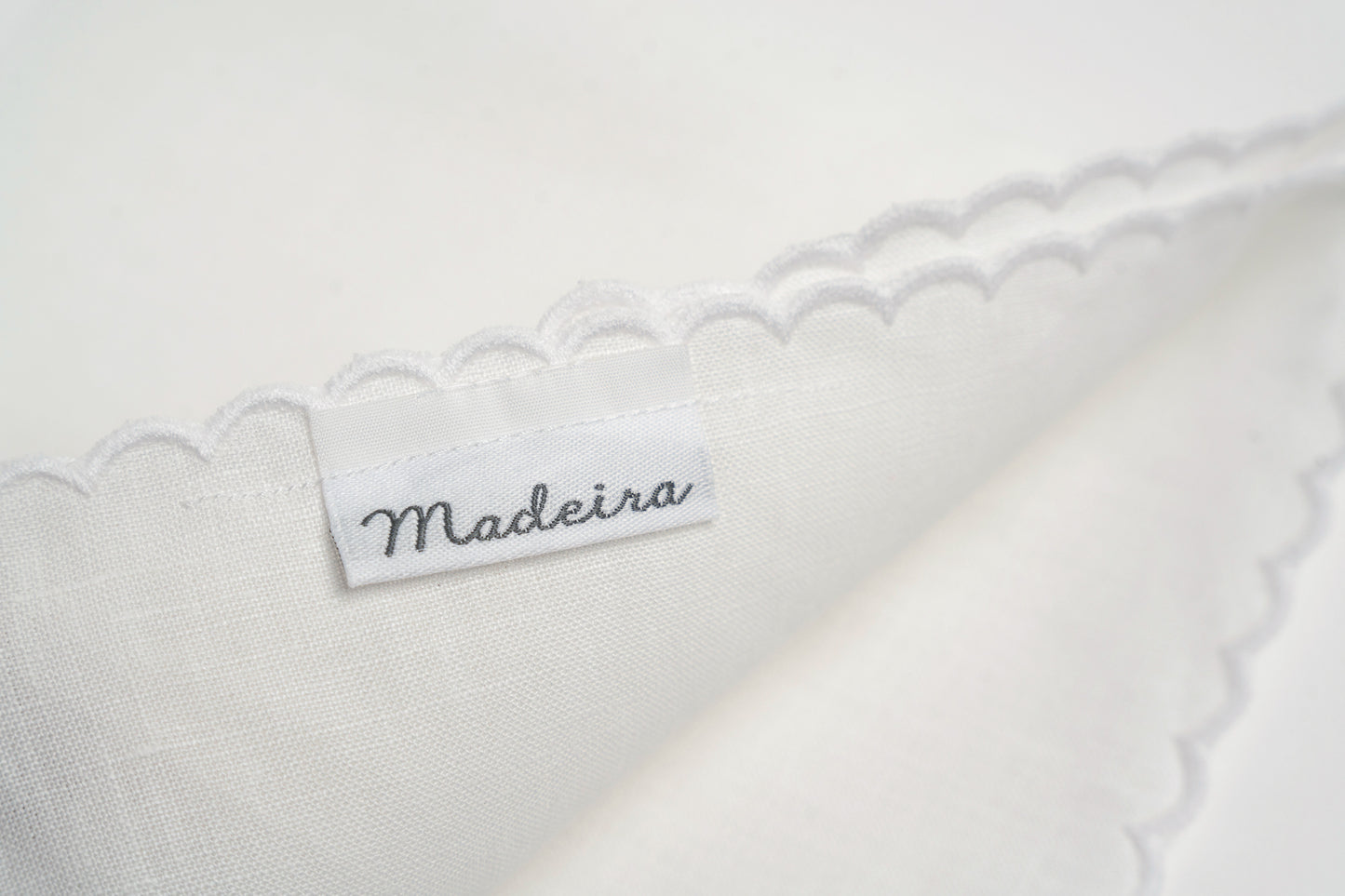 French Scalloped Table Linen Set