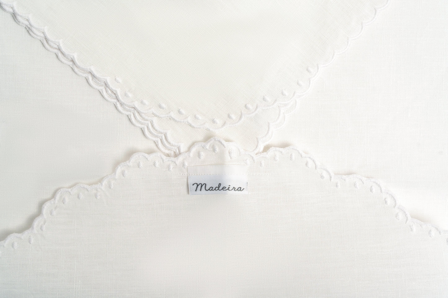 French Scalloped Table Linen Set