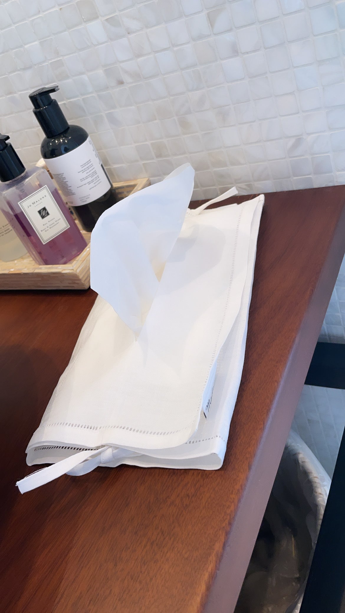 Tissue cover plain luxury linen